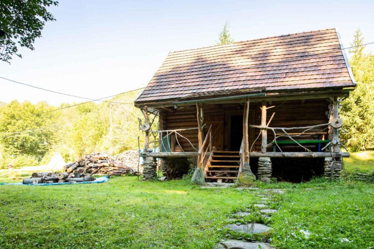 Хатина Біля Потока Villa Lumshory Eksteriør bilde