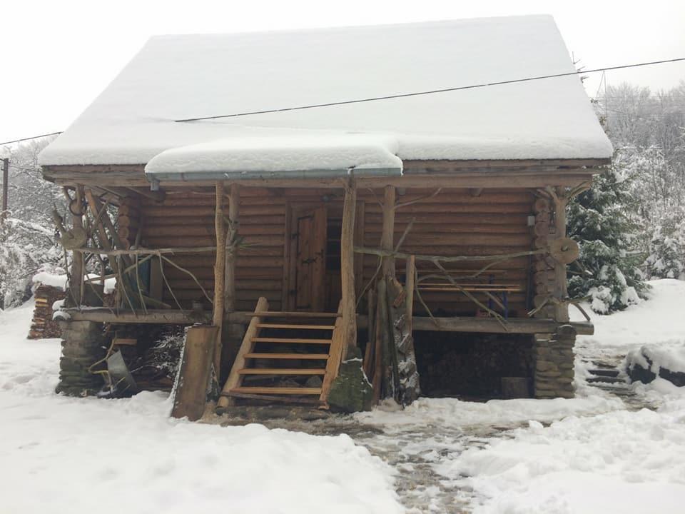 Хатина Біля Потока Villa Lumshory Eksteriør bilde
